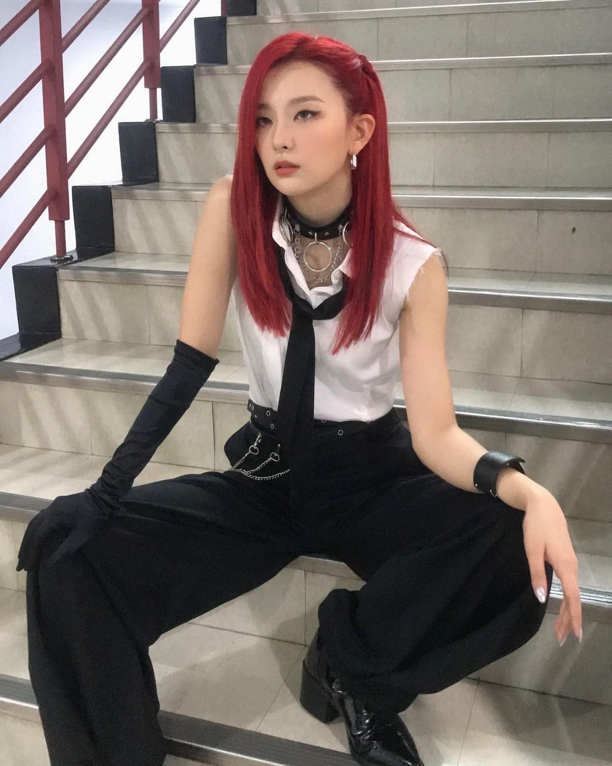 레드벨벳 슬기.insta