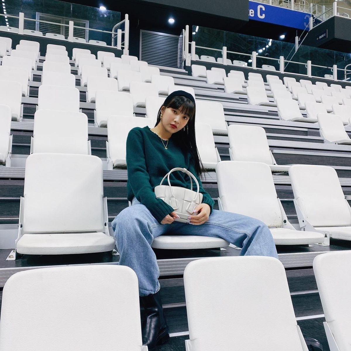 헤어밴드 착용한 #레드벨벳 조이