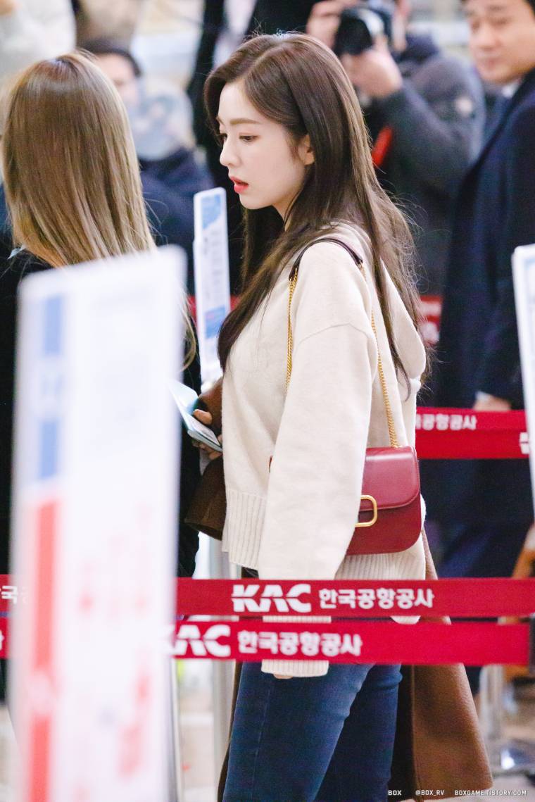 출국하는 #레드벨벳 아이린
