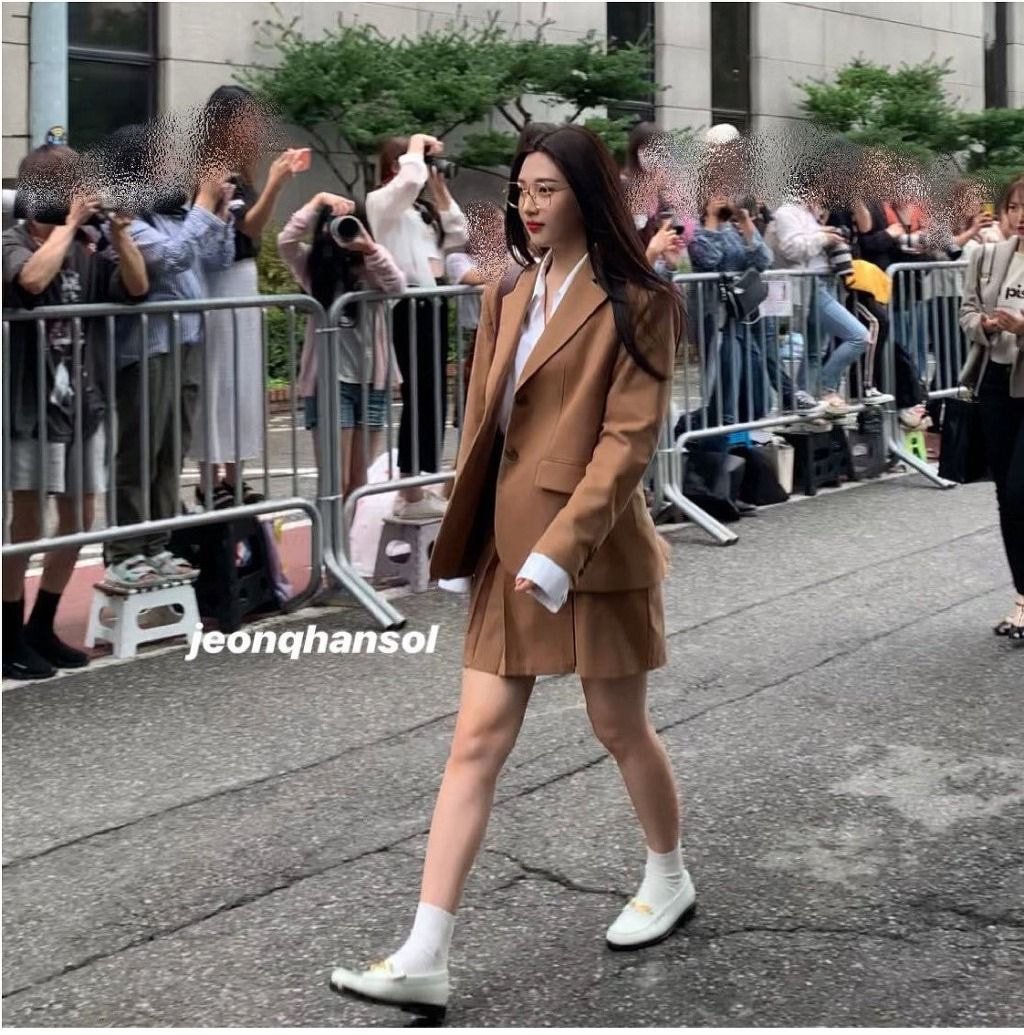 폰카로 찍은 #레드벨벳 조이