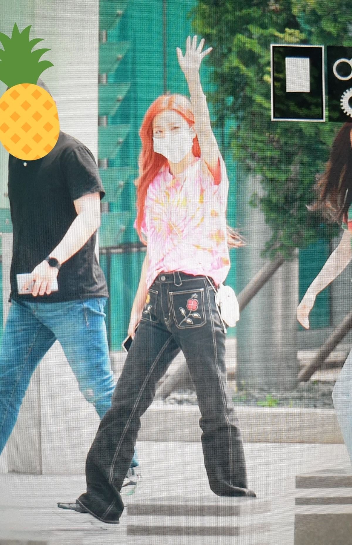 빨간색으로 염색한 #레드벨벳 슬기