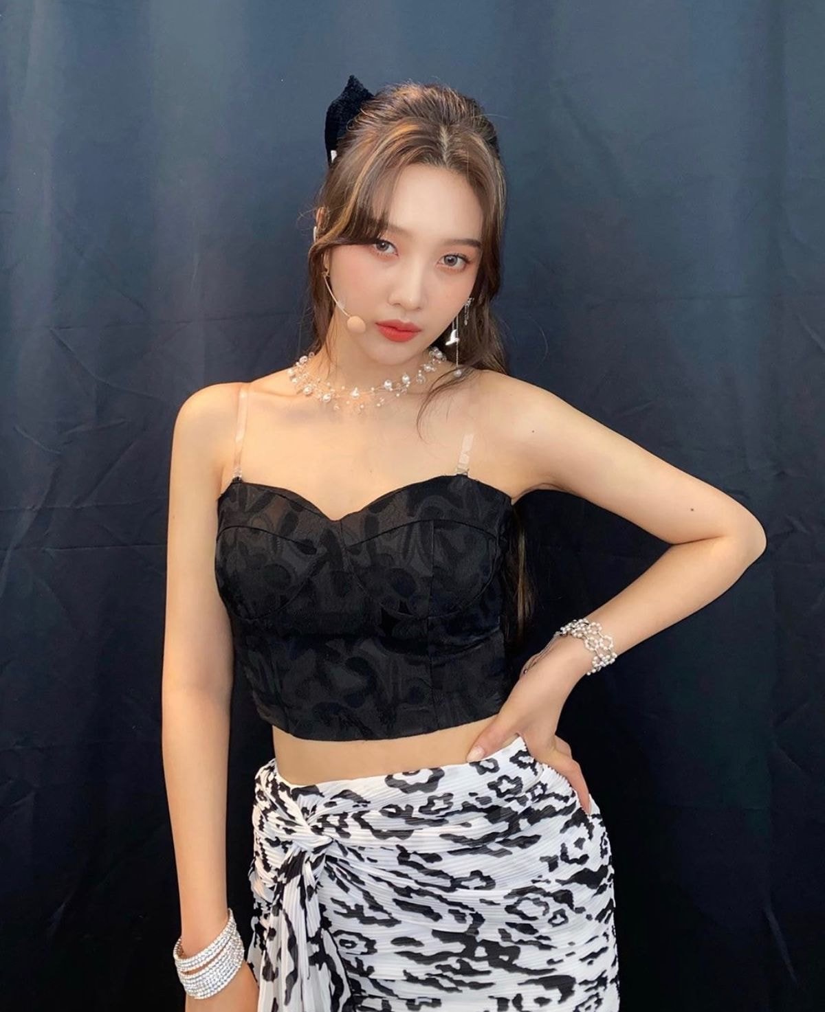 레드벨벳 조이.insta