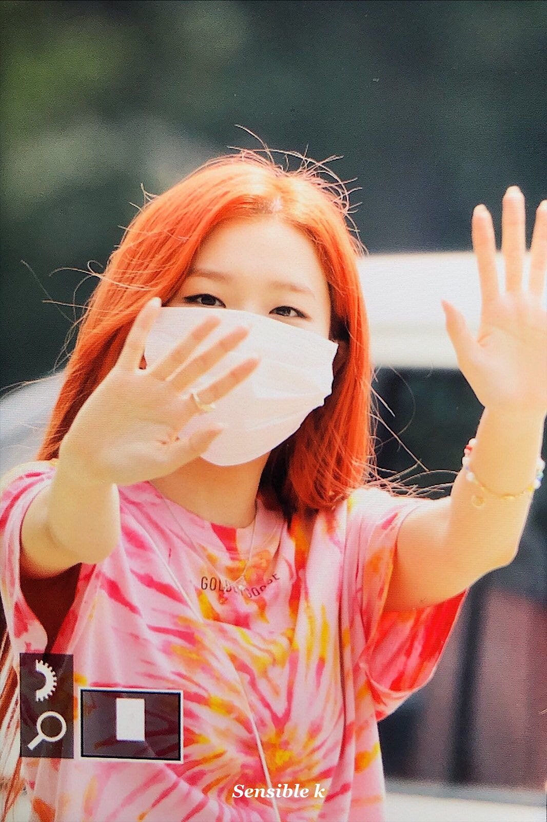 빨간색으로 염색한 #레드벨벳 슬기