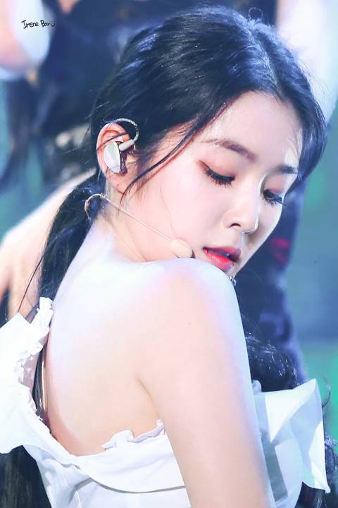옆모습...ㄷㄷ #레드벨벳 아이린