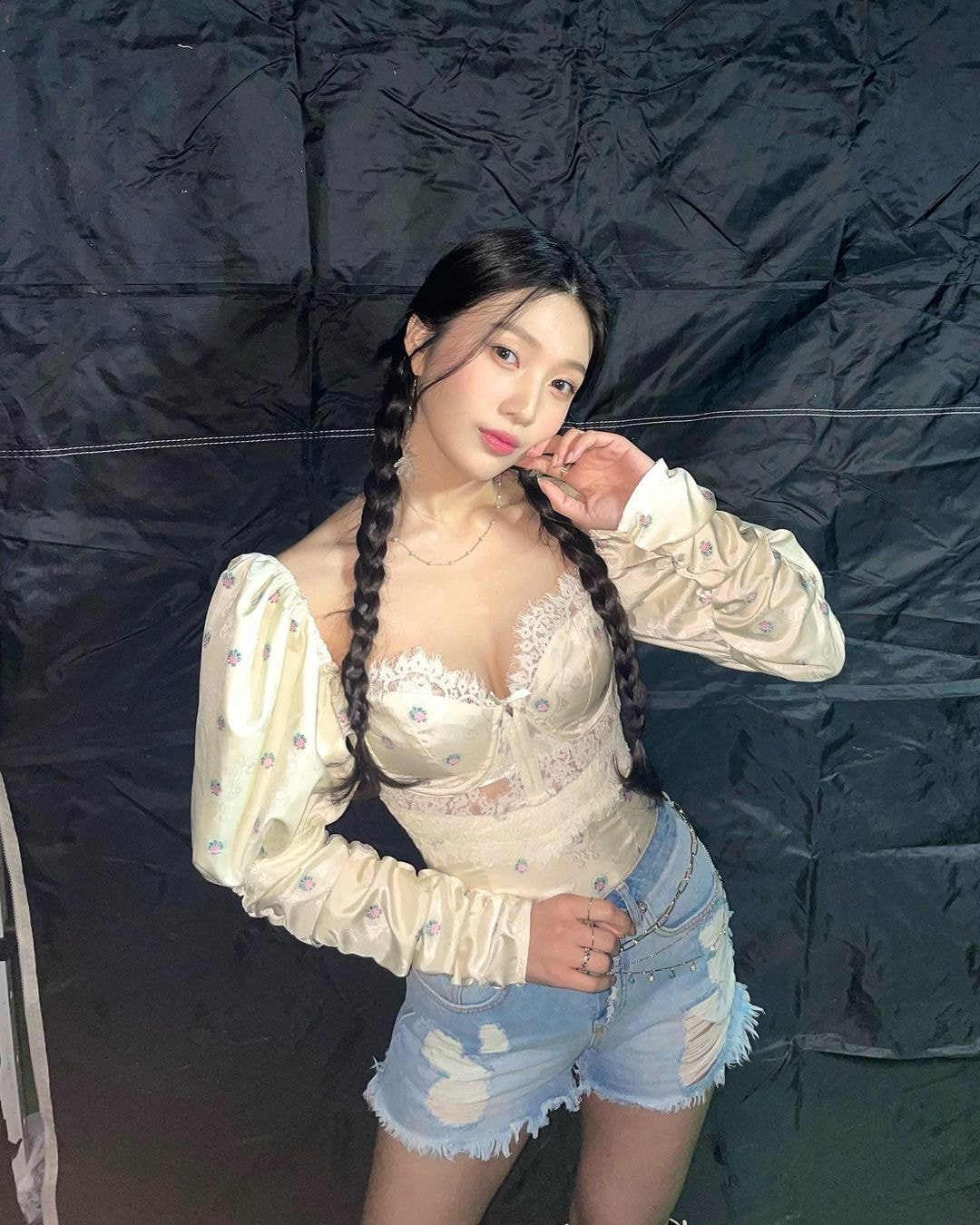 연말조이 인스타 업뎃
