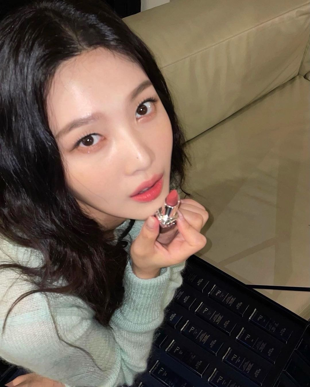 조이 인스타그램 (feat. 디올뷰티)