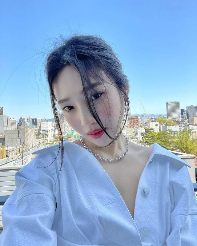 여름 화보 느낌 나는 레드벨벳 조이 인스타그램