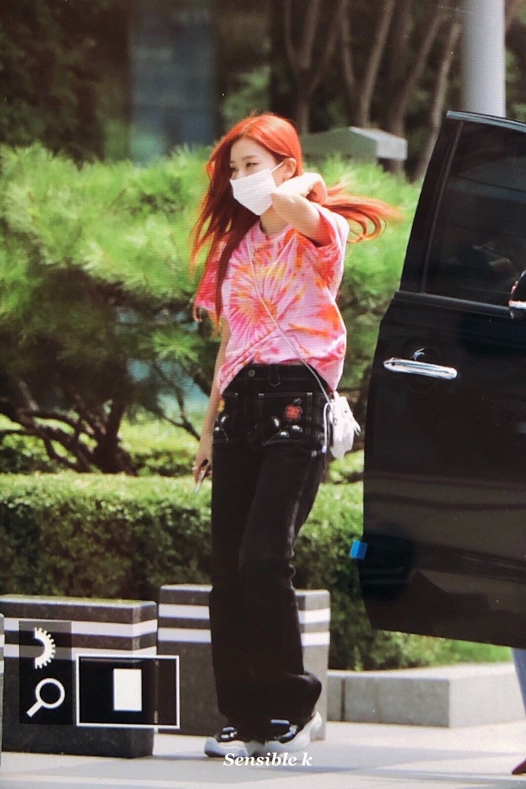 빨간색으로 염색한 #레드벨벳 슬기