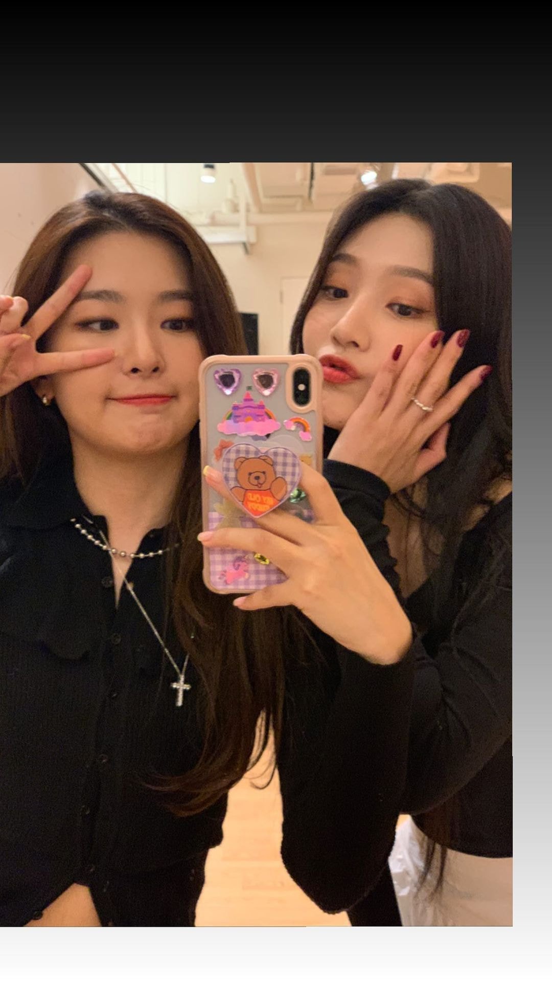 오늘자 레드벨벳 조이 슬기