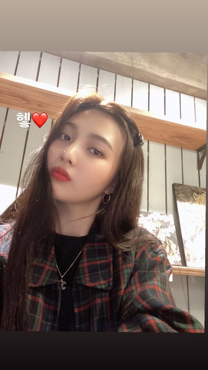 최근 앞머리 없앤 #레드벨벳 조이