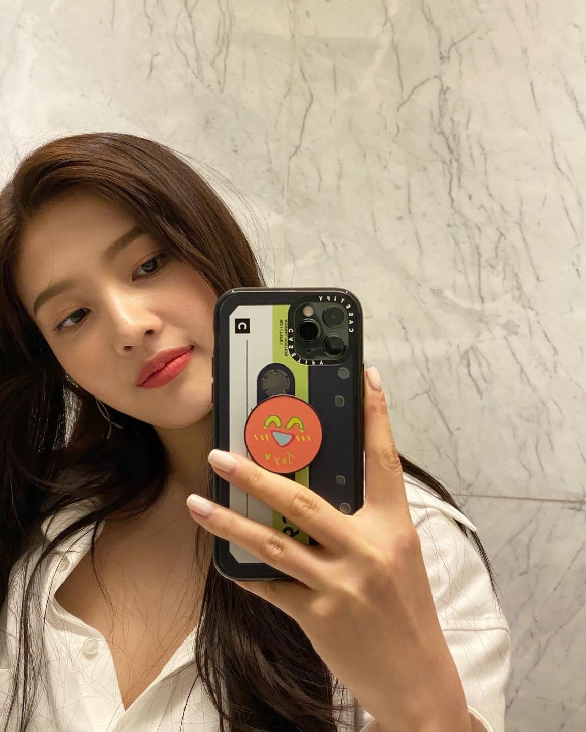 최근 앞머리 없앤 #레드벨벳 조이