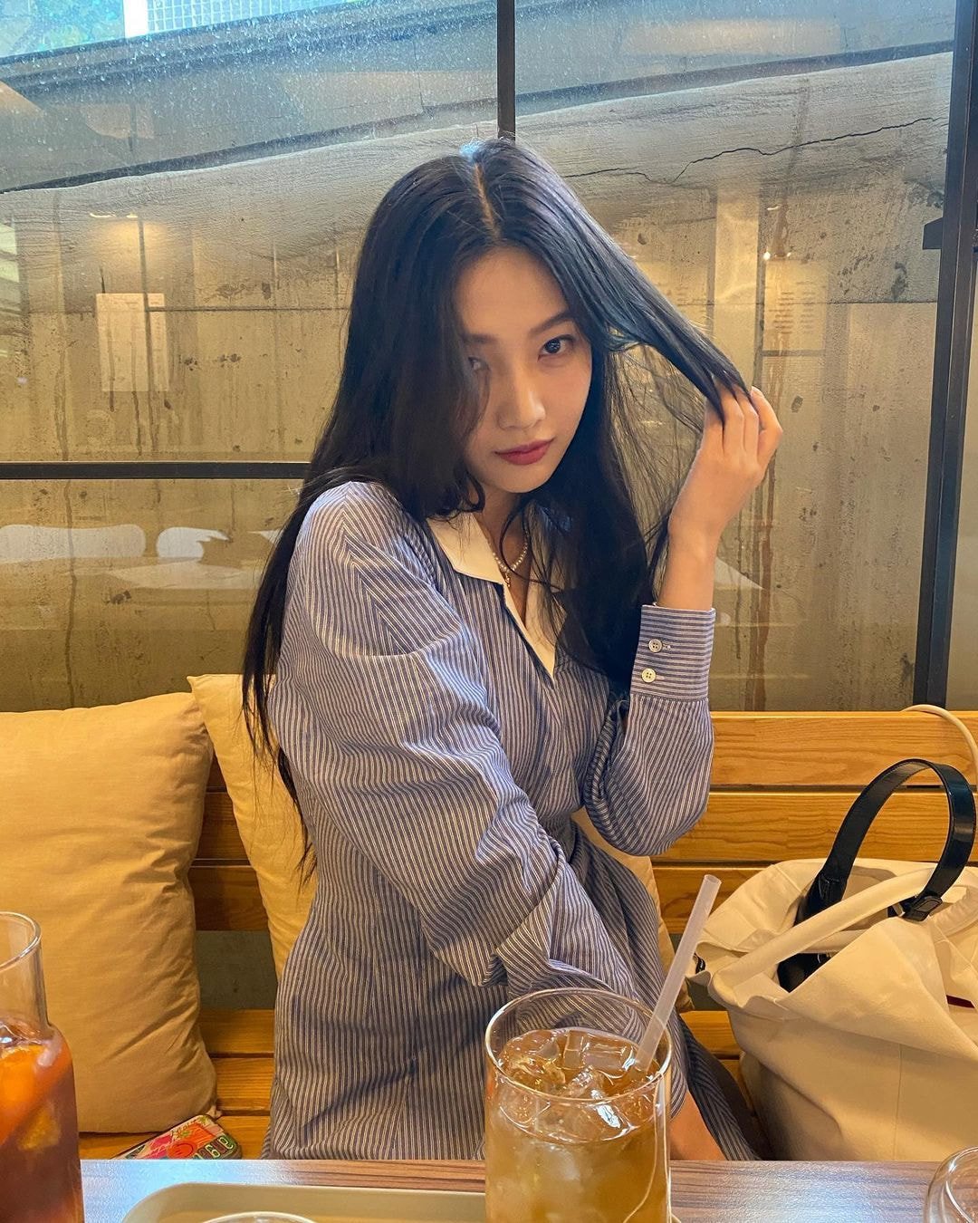 원피스 입은 레드벨벳 조이 인스타