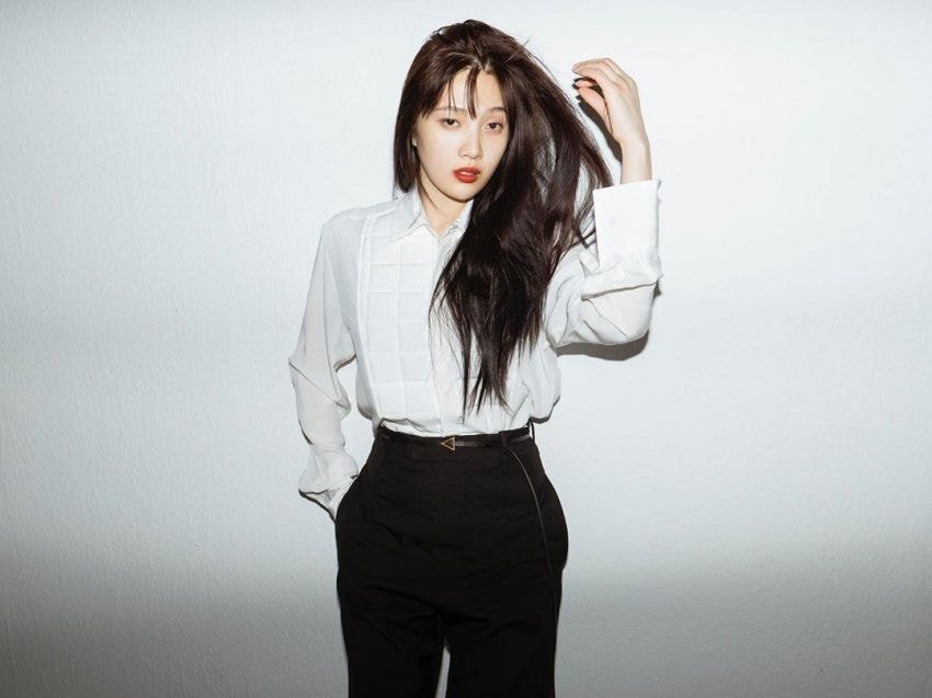 보테가베네타 풀착장한 #레드벨벳 조이
