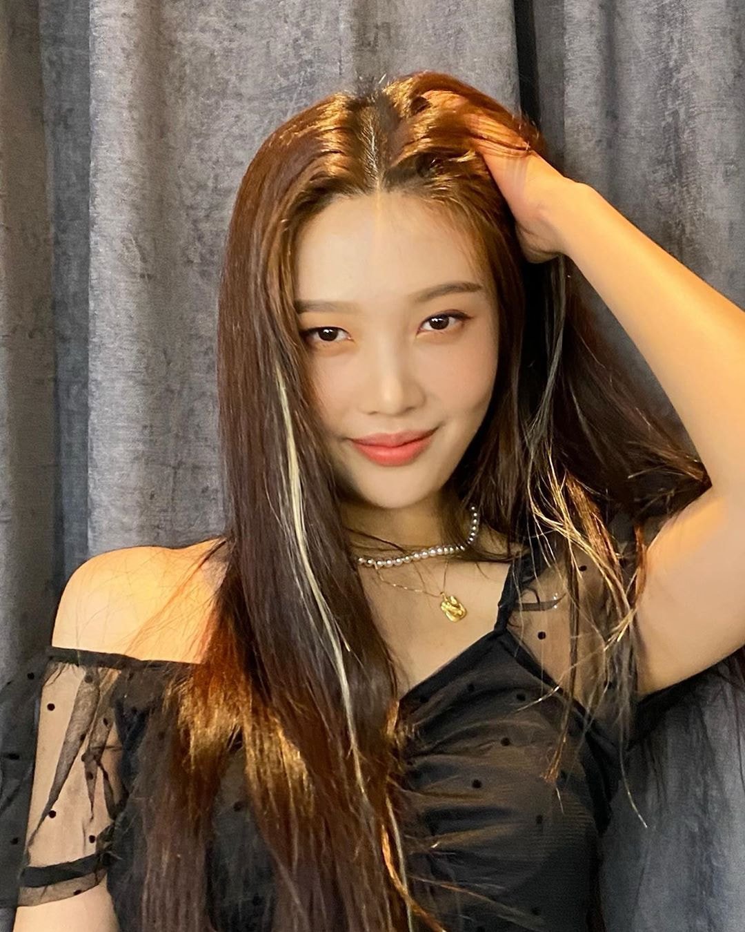 #레드벨벳 조이.insta