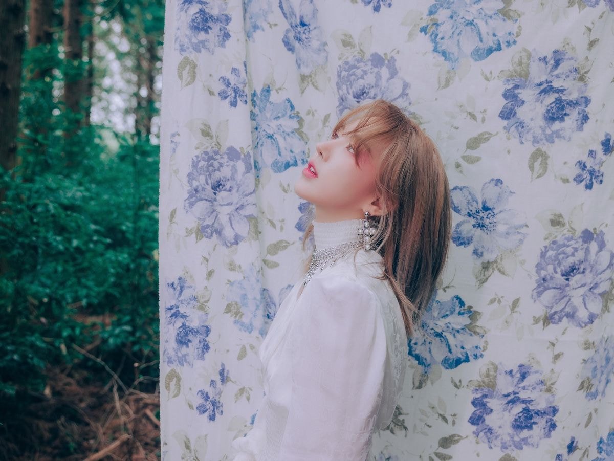 레드벨벳 WENDY 웬디 The 1st Mini Album [Like Water] ? 2021.04.05. 6PM
