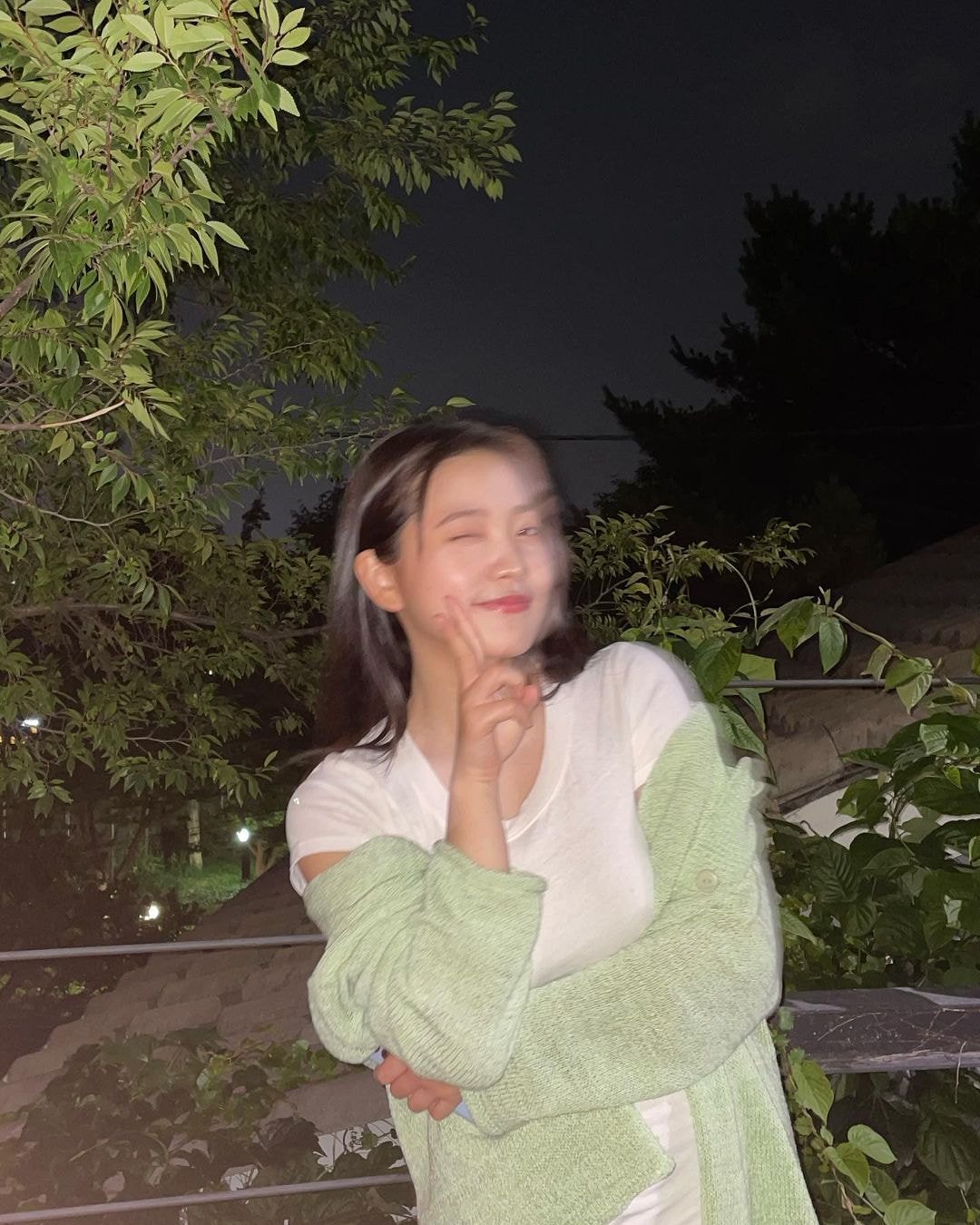 레벨 예리 인스타 업뎃 (feat. 블루버스데이 오하린)