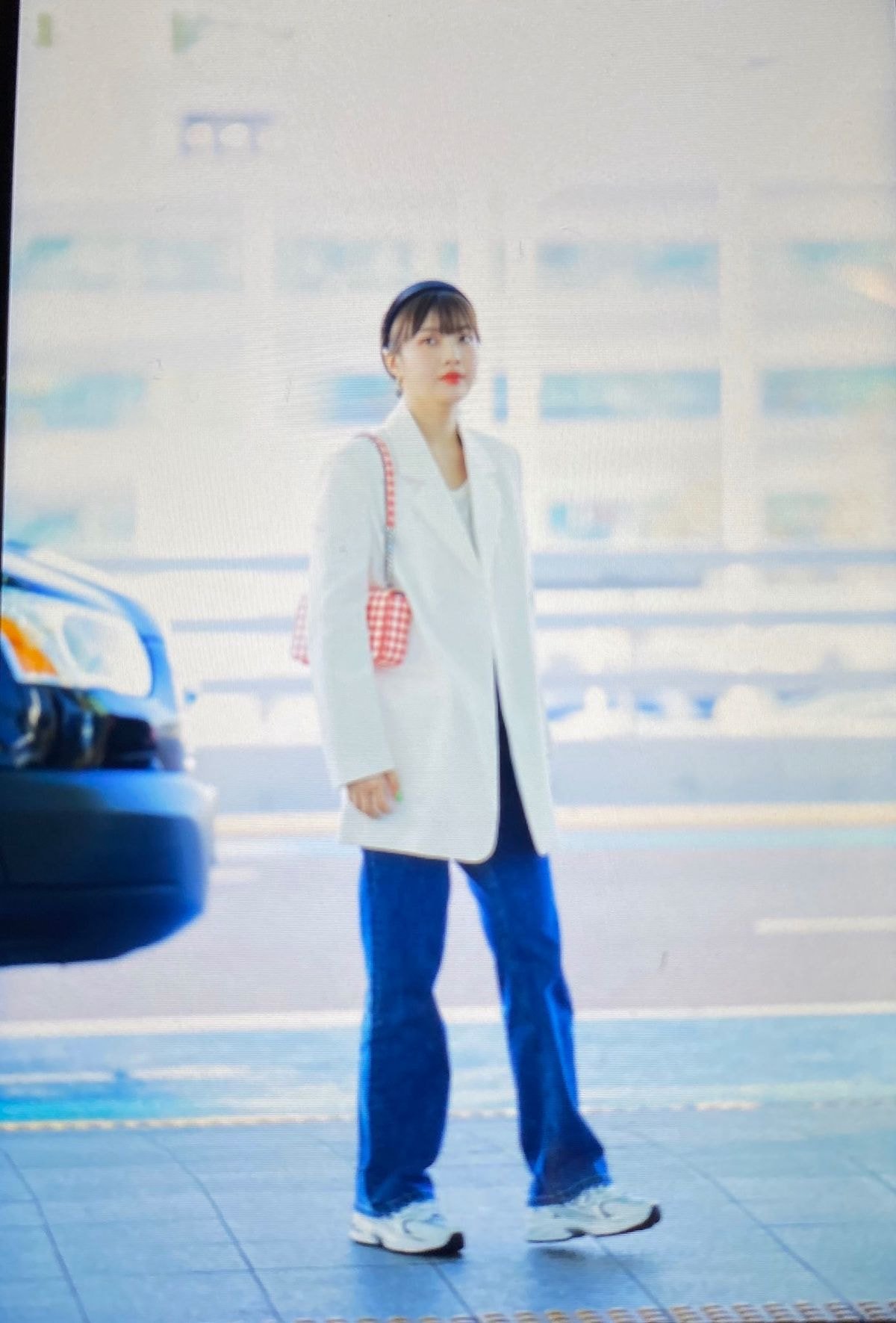 오늘자 #레드벨벳 조이 출국룩.jpg