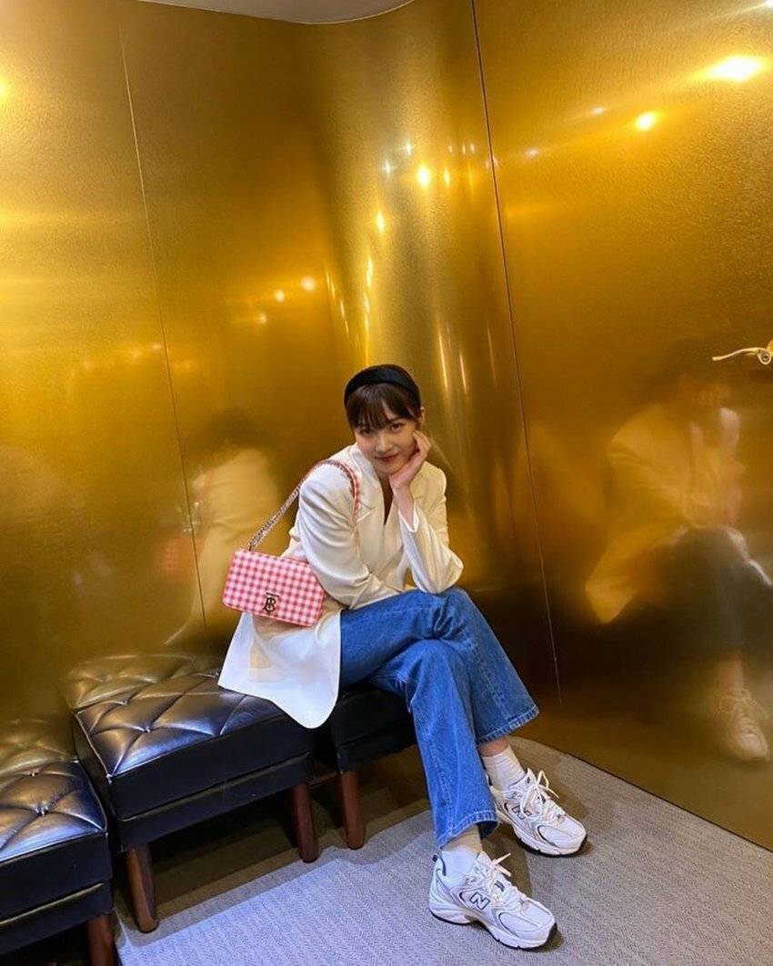 #레드벨벳 조이.insta