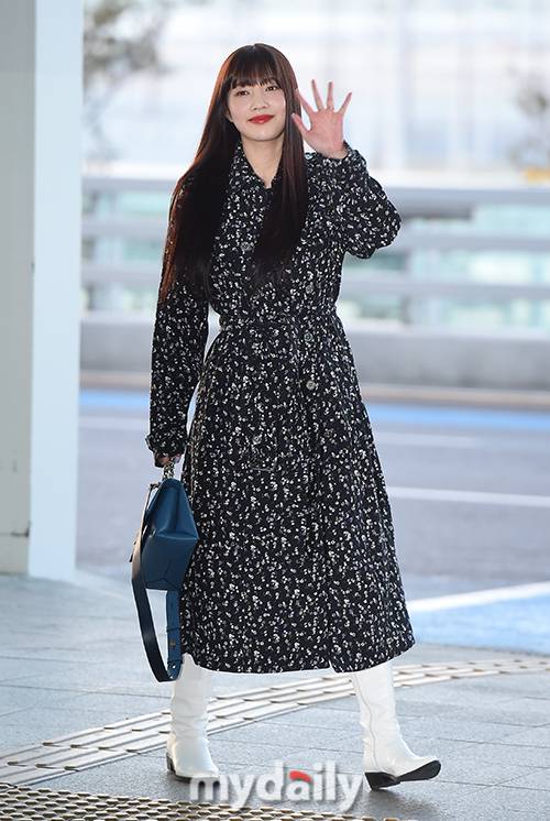 출국하는 #레드벨벳 조이