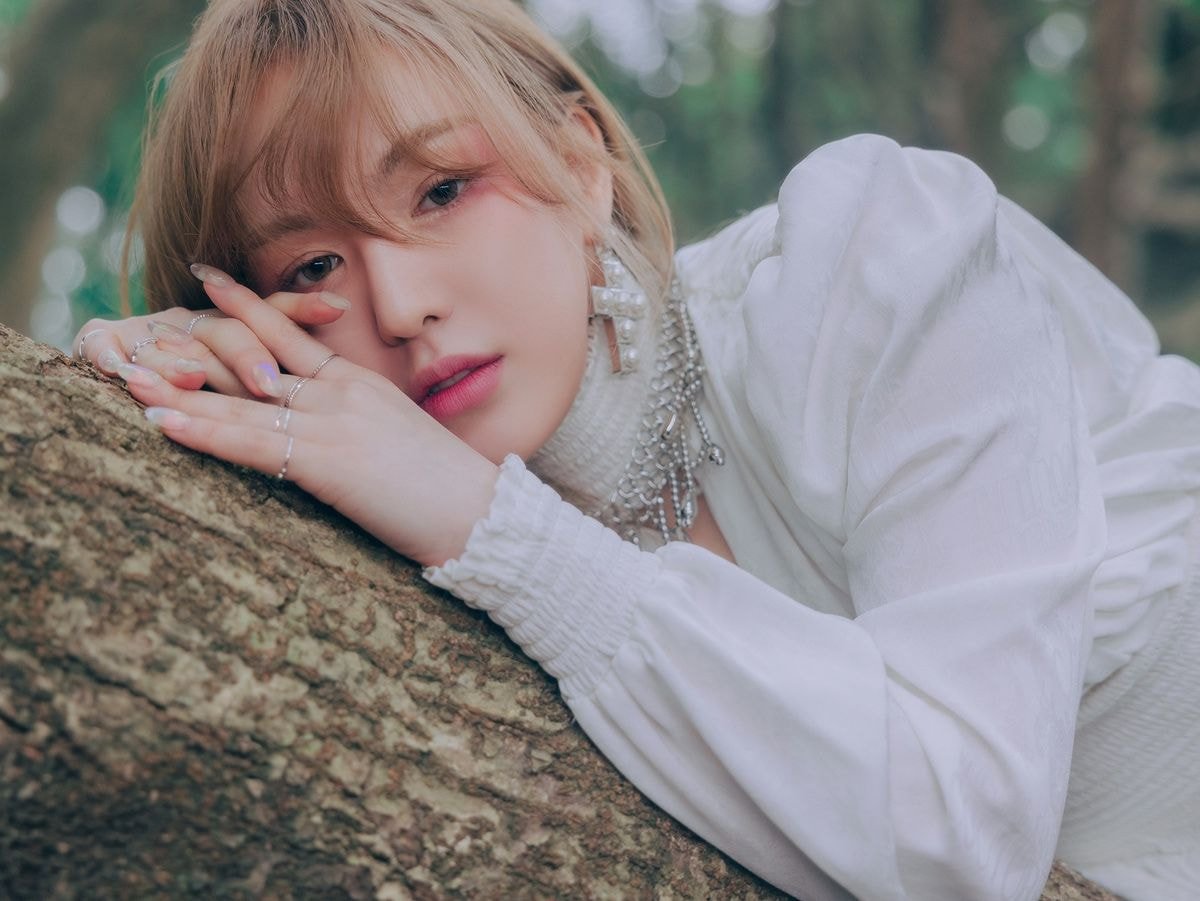 레드벨벳 WENDY 웬디 The 1st Mini Album [Like Water] ? 2021.04.05. 6PM