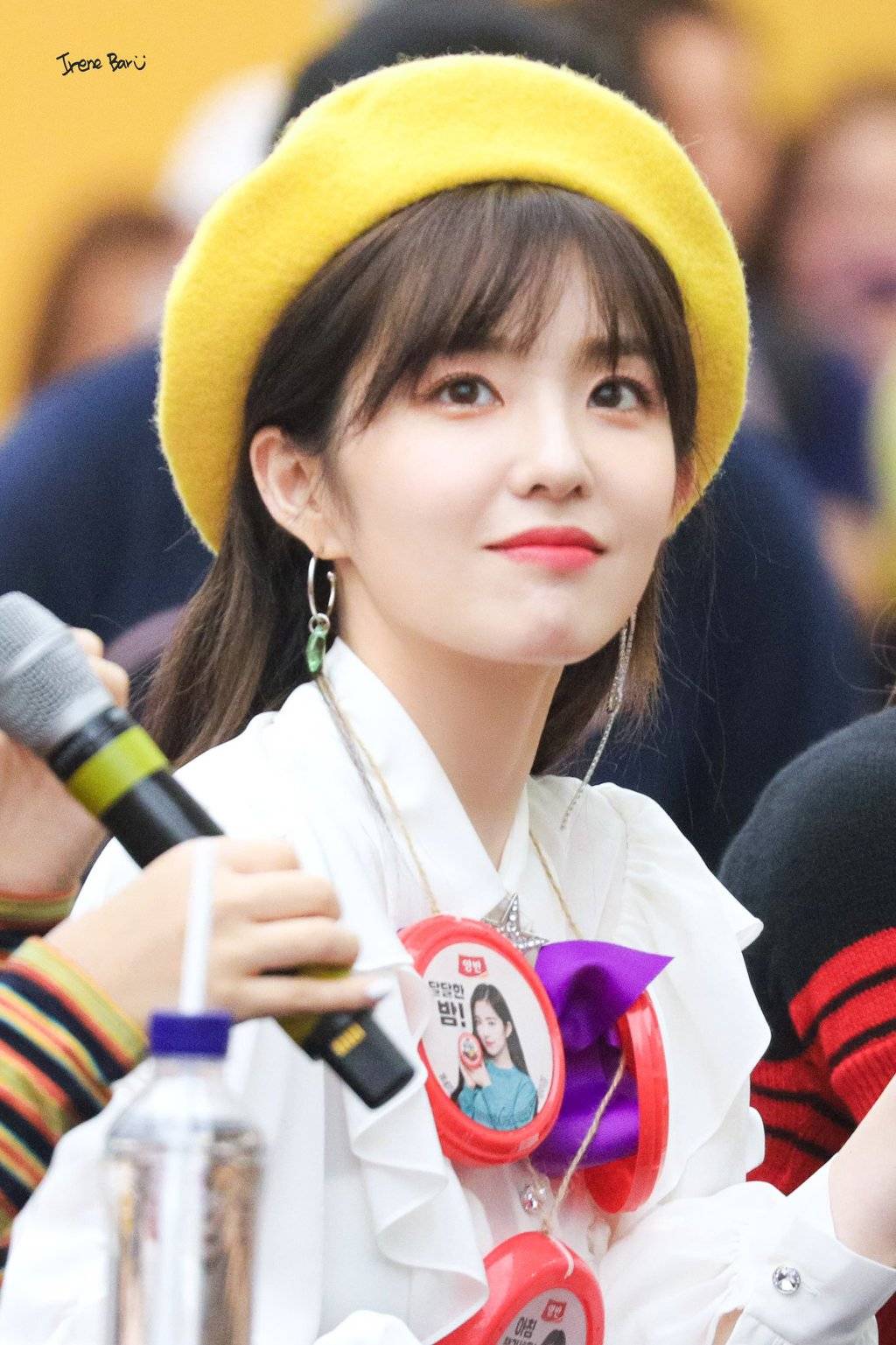노란색 베레모마저도 소화하는 #레드벨벳 #아이린