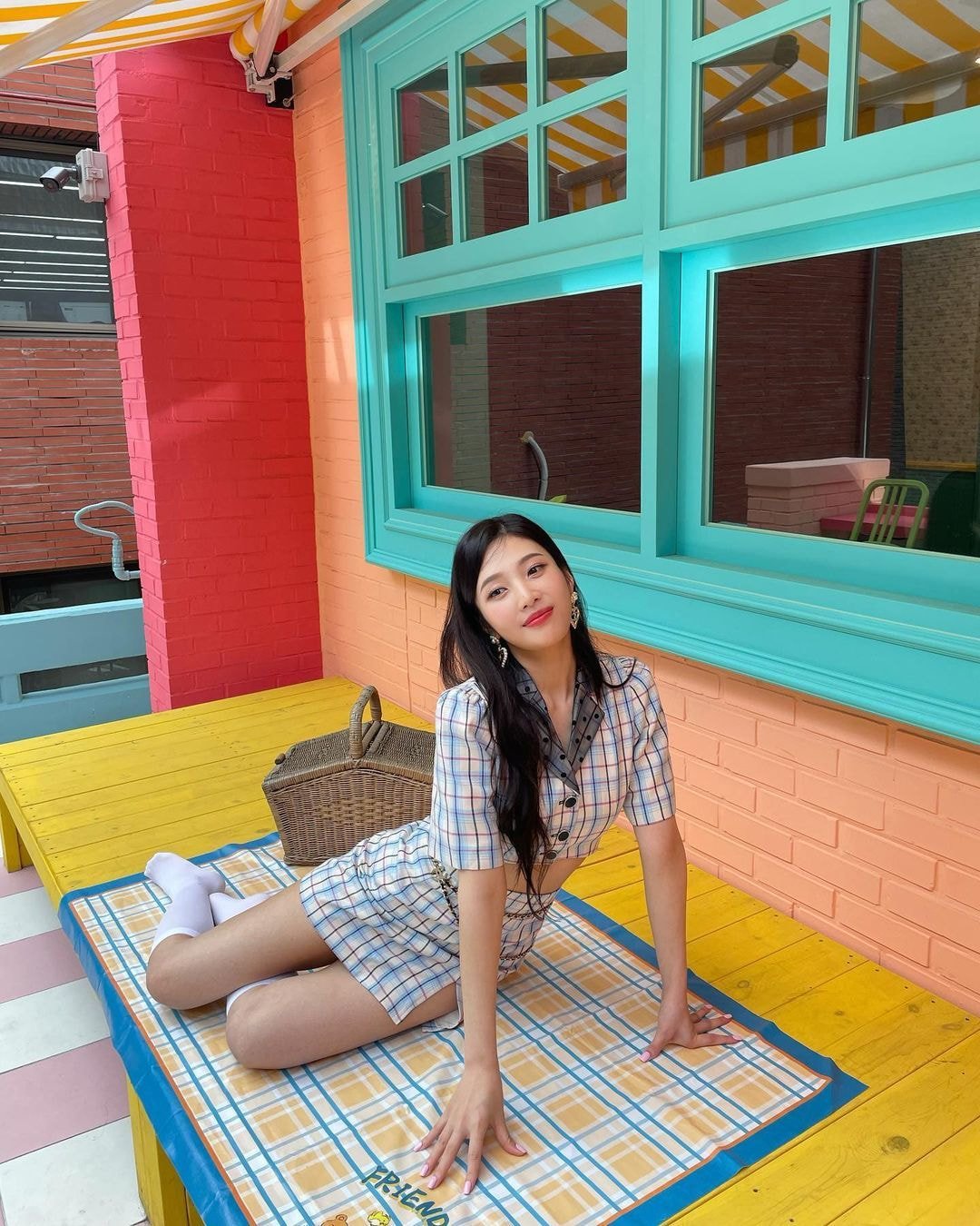 레드벨벳 조이 인스타 업뎃 (feat. 오늘이 생일?!!!)