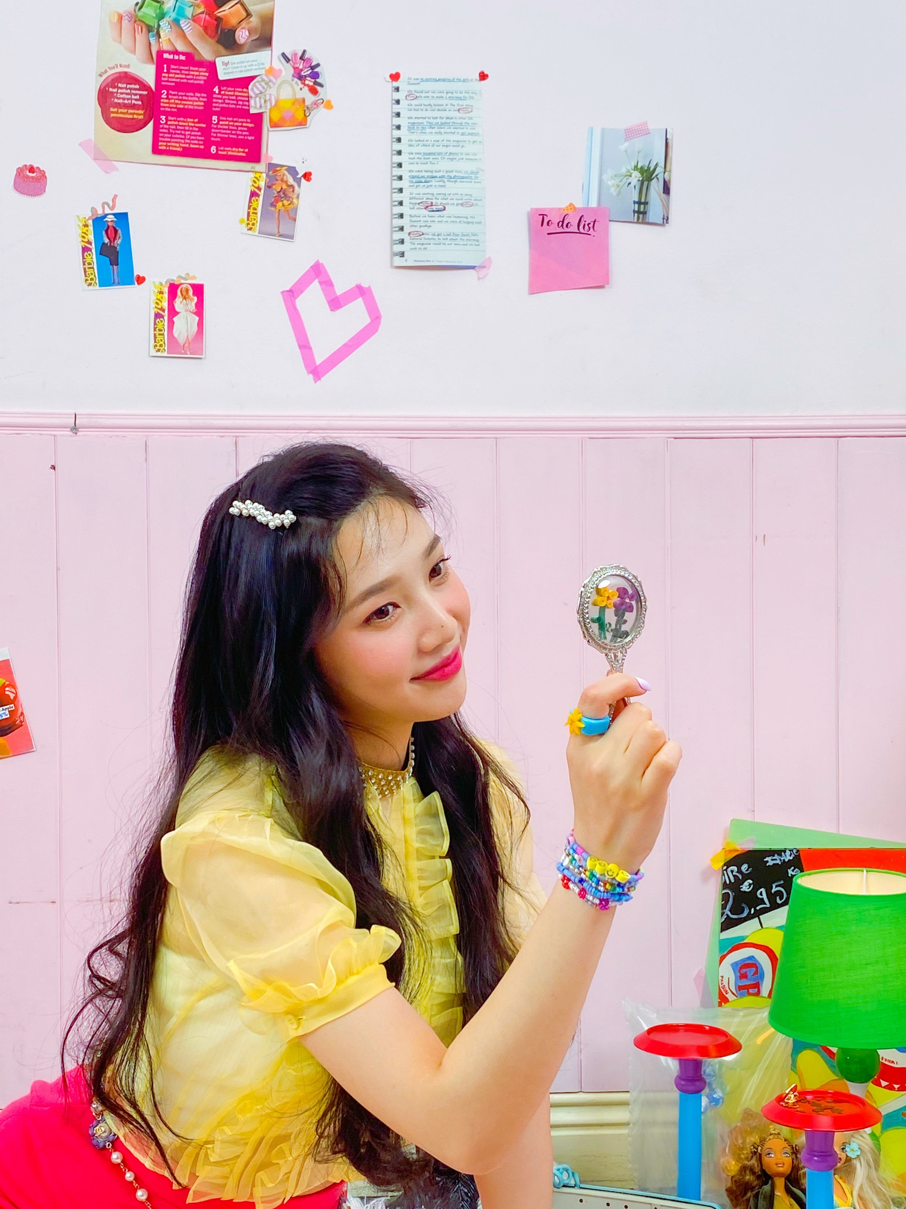 레드벨벳 공식 sns 업뎃(Girls ver. BEHIND)