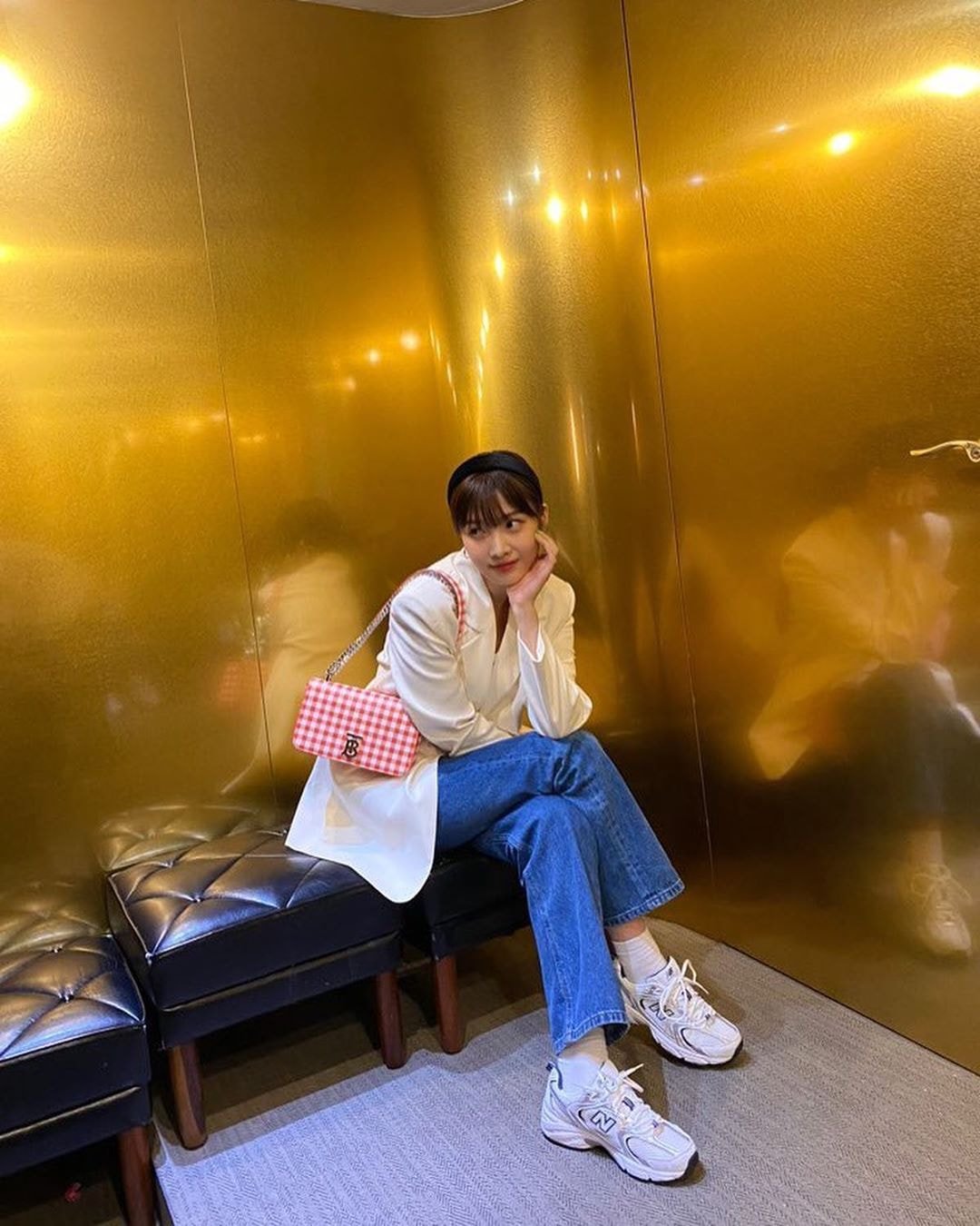 오늘자 #레드벨벳 조이 출국룩.jpg