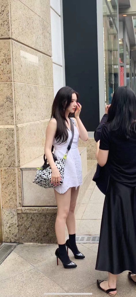 #아이린 실물 느낌