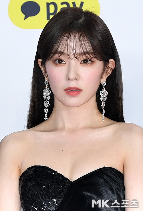아이린 어마어마한 귀 크기