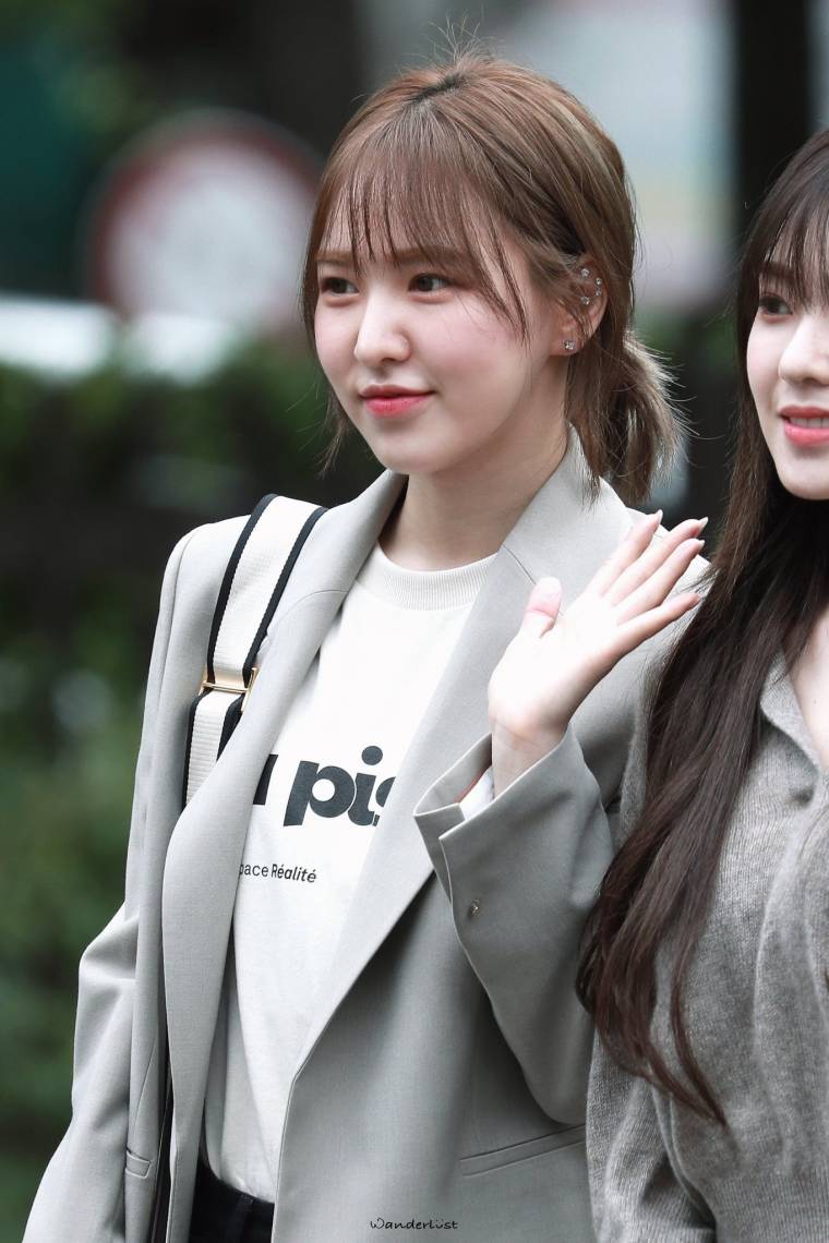 레드벨벳 웬디 랜덤짤.jpg