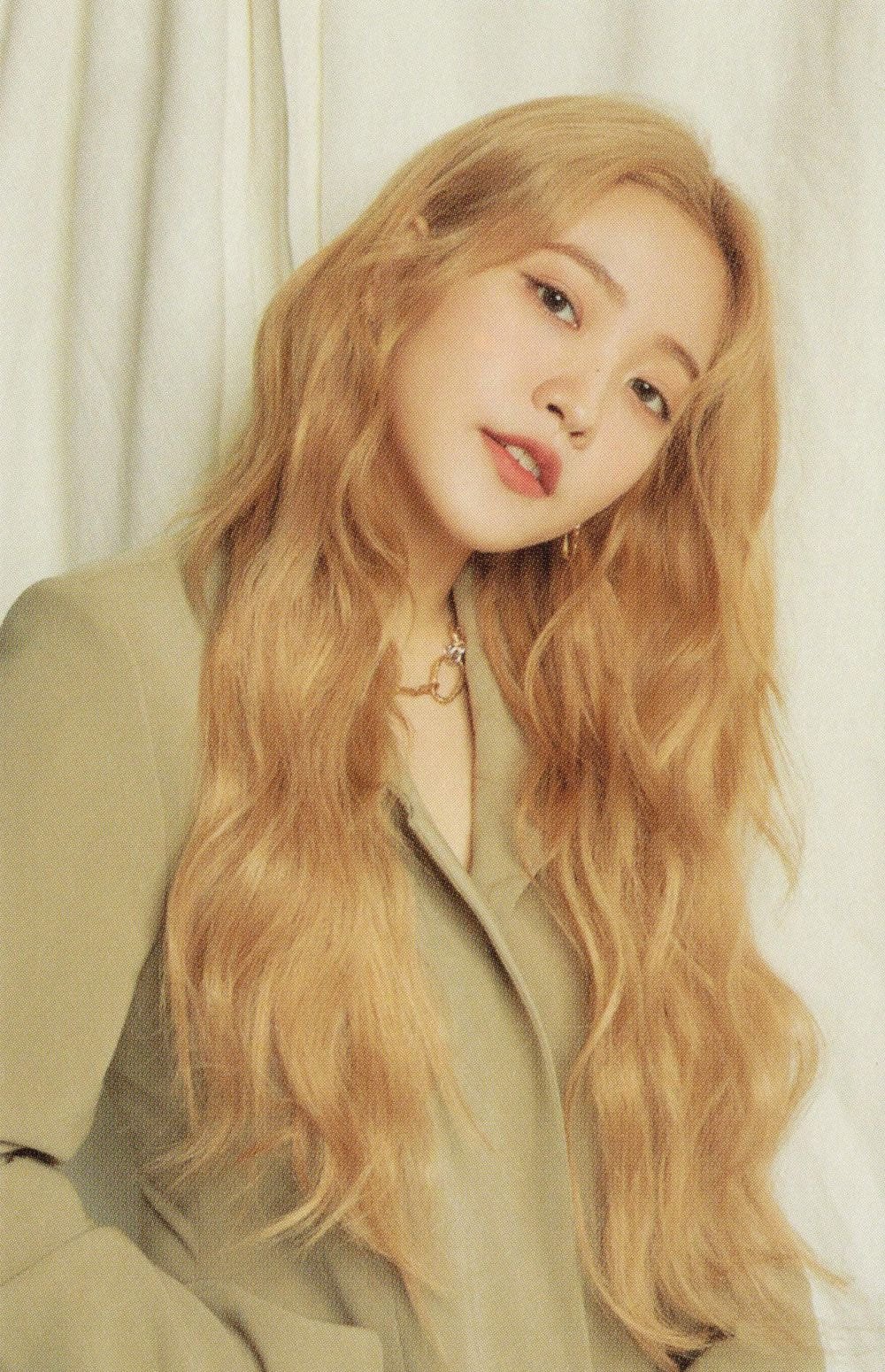 시즌그리팅 속 #레드벨벳 #예리