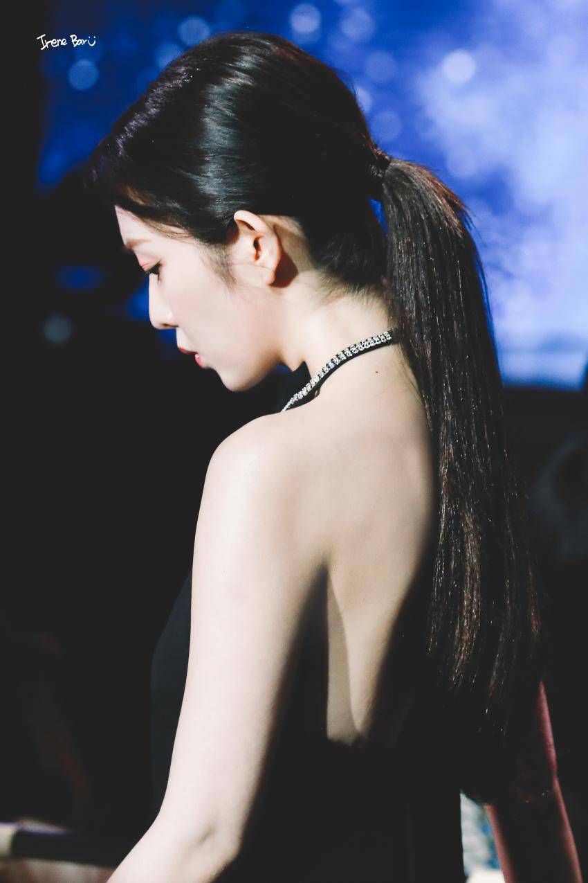 배우 스타일링 한 레드벨벳 아이린.jpgif