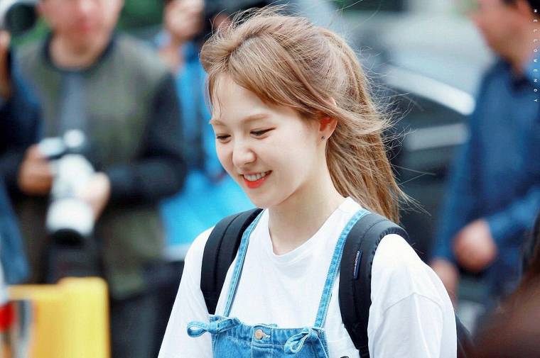레드벨벳 웬디 랜덤짤.jpg