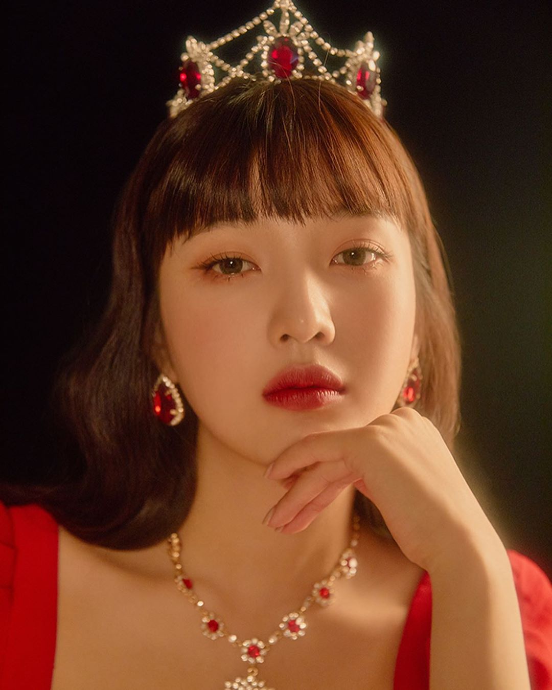 레드 공주? 레드벨벳 조이.jpg