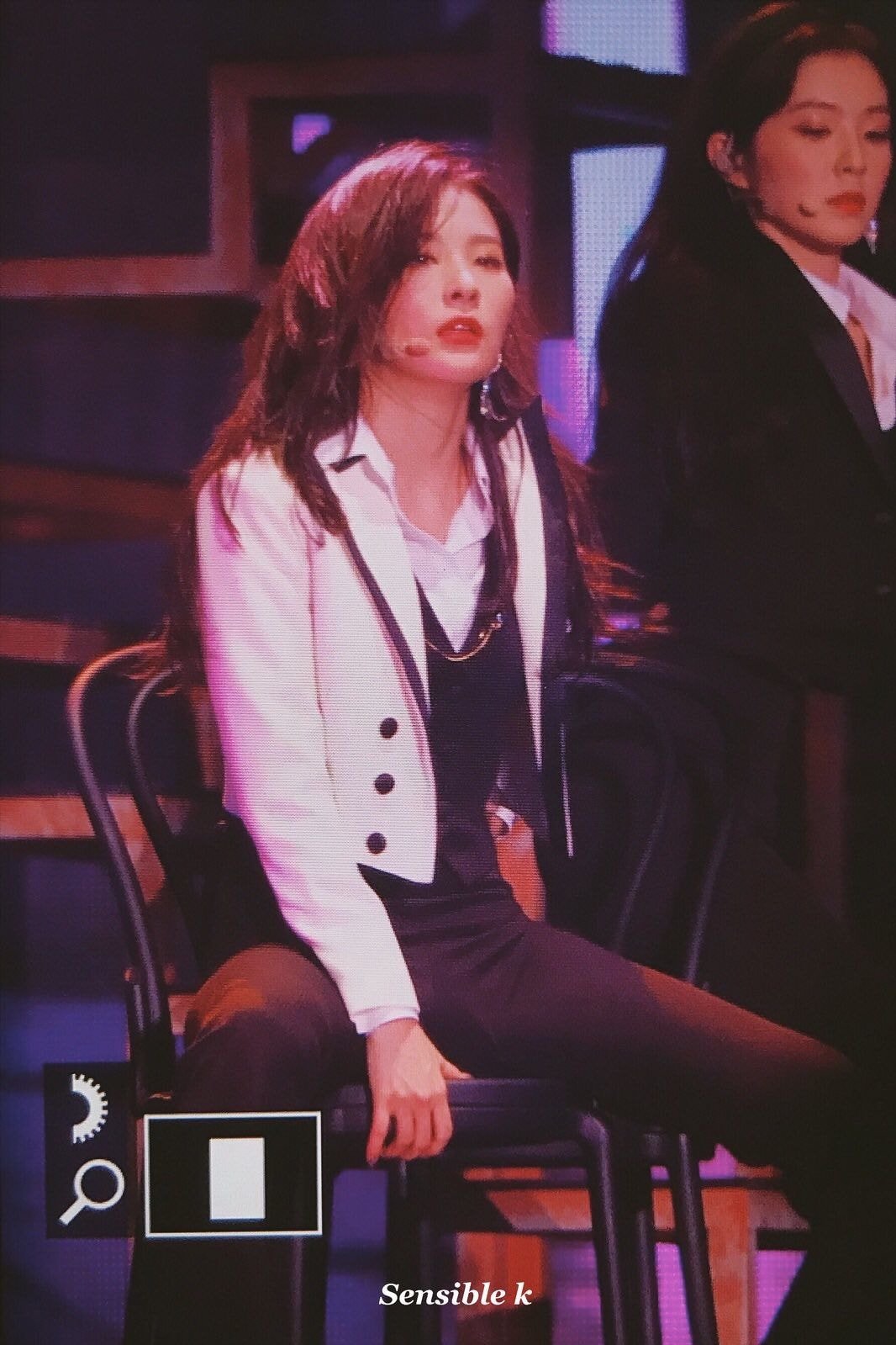 슬기 수트핏 (레드벨벳 콘서트)
