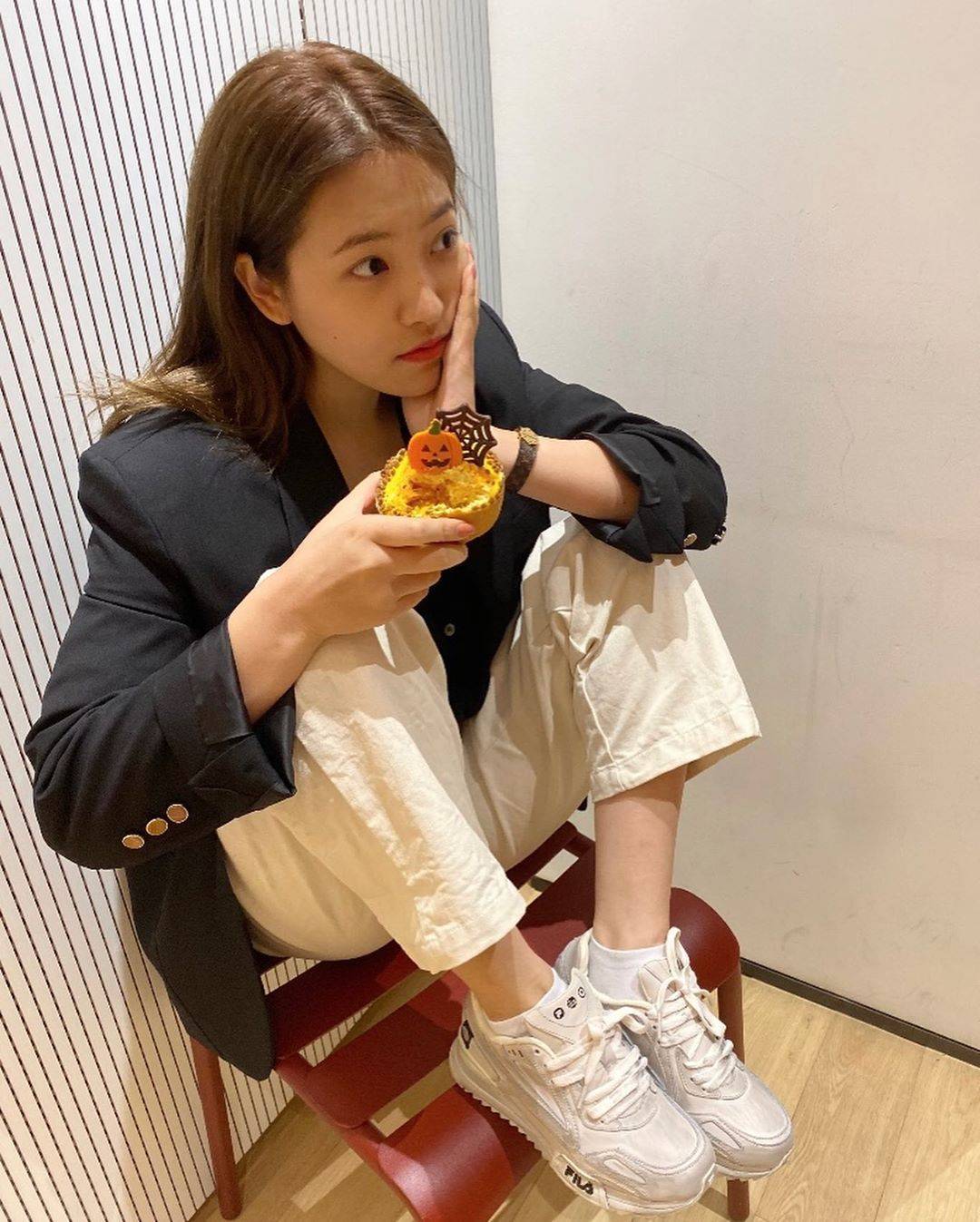 오늘자 레드벨벳 예리.insta