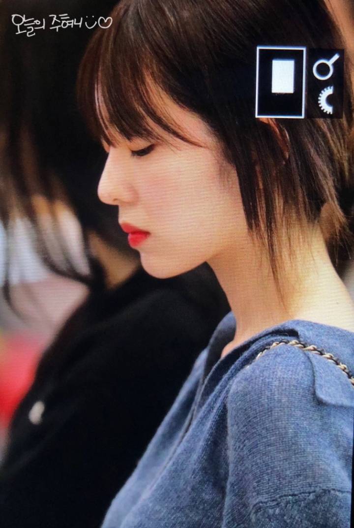 입국하는 레드벨벳 아이린.jpg