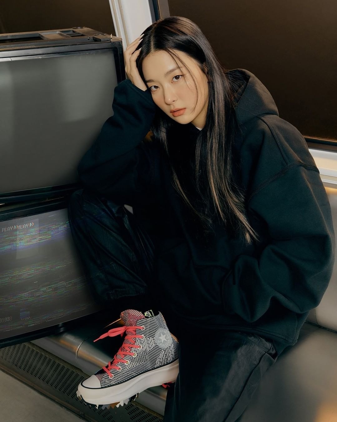 레드벨벳 슬기 컨버스 #벽을허물자 캠페인 화보