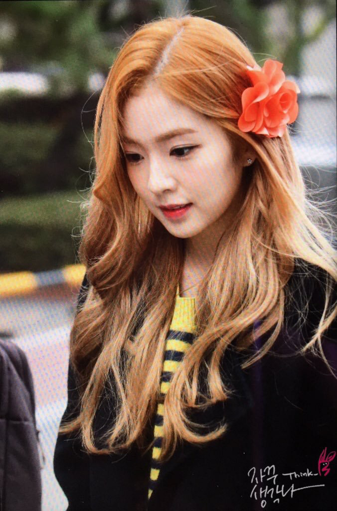 151106 아이린 꽃 달고 뮤뱅 출근 프리뷰