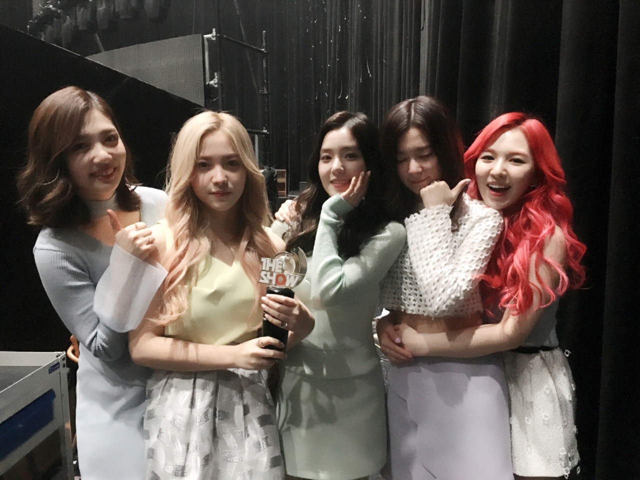 160624 Red Velvet (레드벨벳) - One Of These Nights (7월 7일) @ 뮤직뱅크 Music Bank First Half of 2016