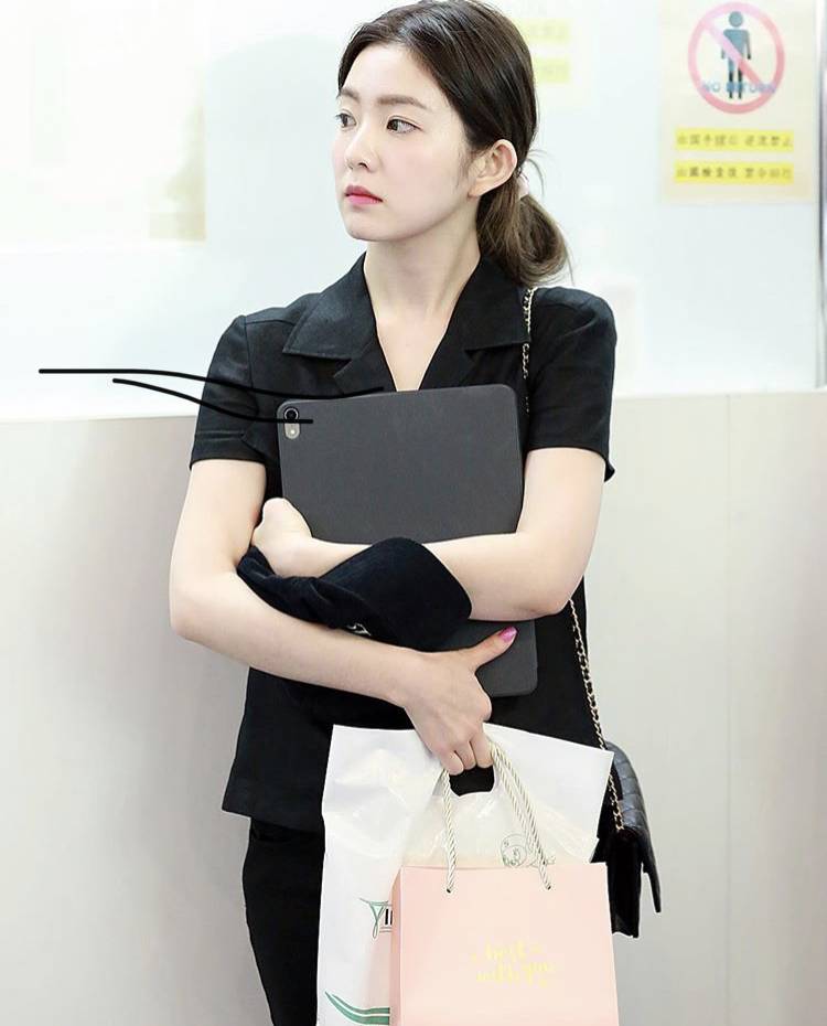 공항에서 #레드벨벳 아이린