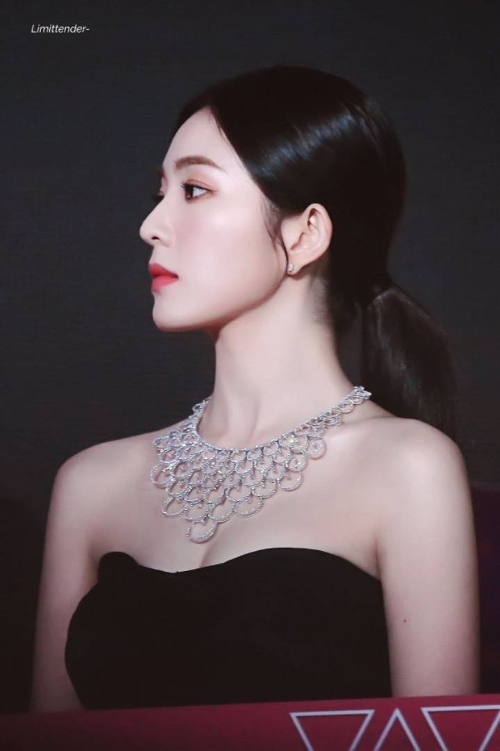 정말 새하얀 #레드벨벳 #아이린 피부