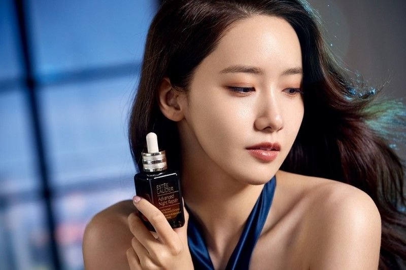새로운 윤아 에스티로더 화보.jpg