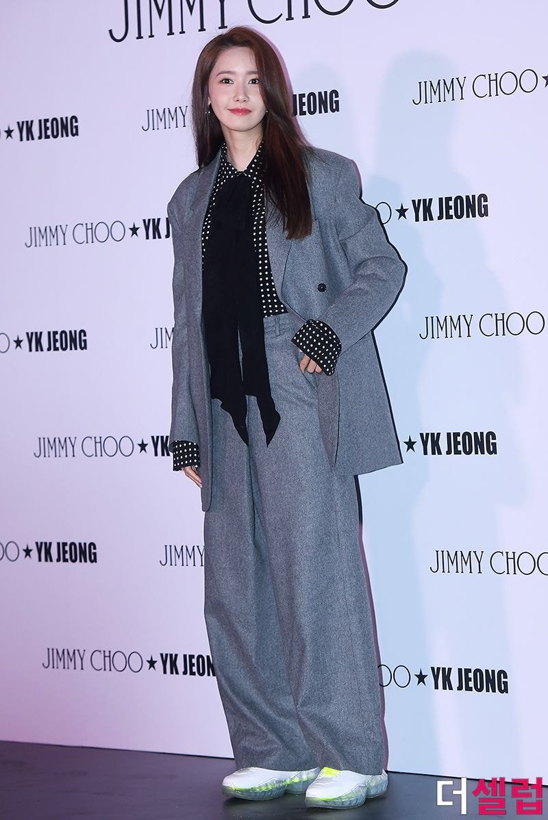 오늘자 윤아.jpg