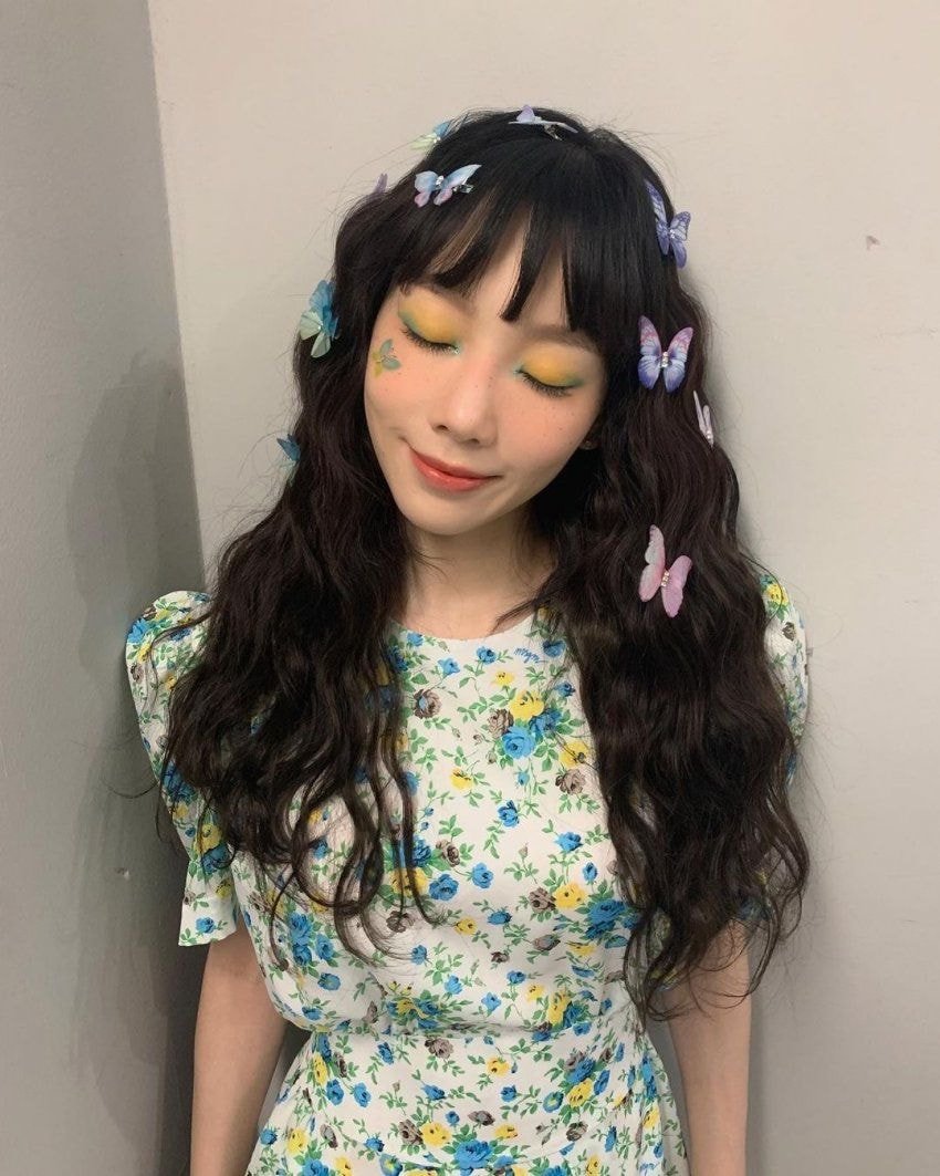 태연 인스타?(오늘 놀토 착장)