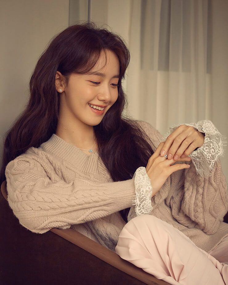 윤아 엘르 12월호 화보