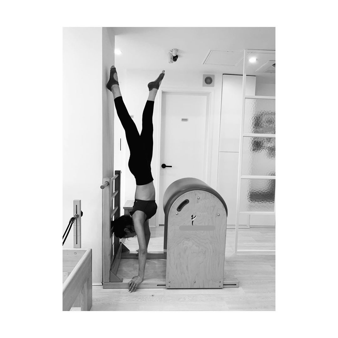 물구나무 #태연.insta