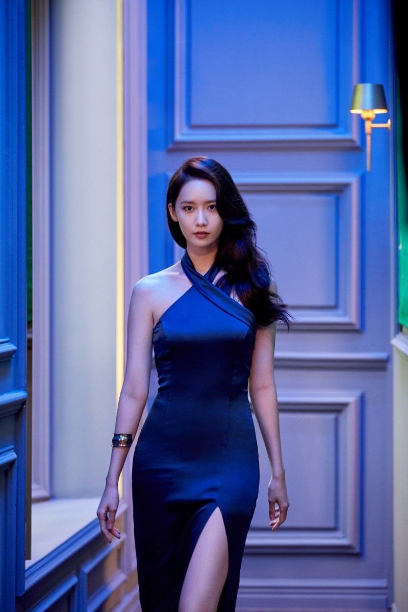 새로운 윤아 에스티로더 화보.jpg