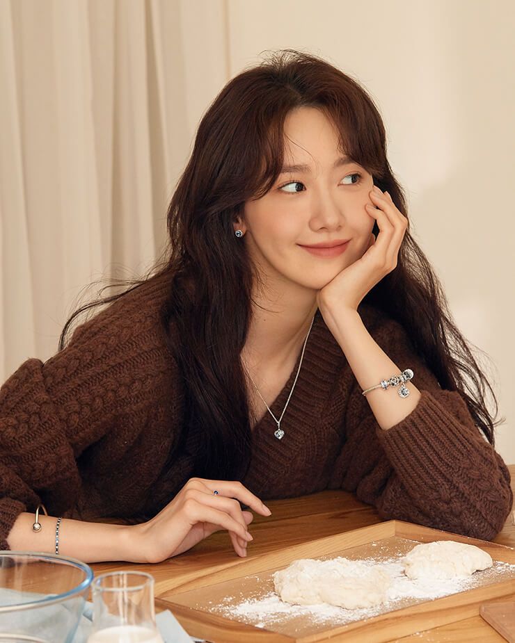 윤아 엘르 12월호 화보